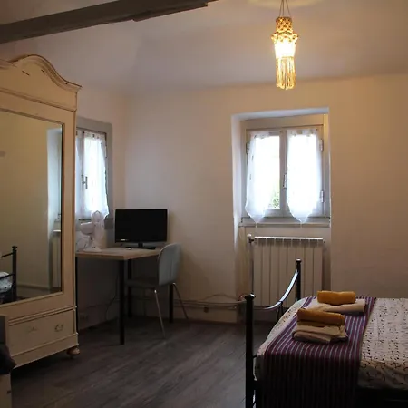 La Casa Del Nespolo - Garden Country House In Town Holiday home